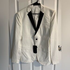 NWT Zara White Tuxedo Blazar Black Accents